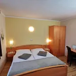 & Wirtshaus Hoedl-kaplan Hotel 3*