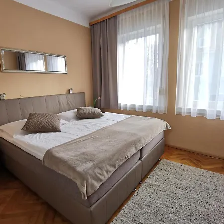 Szálloda & Wirtshaus Hoedl-kaplan 3*