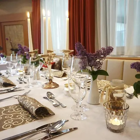 Hotel & Wirtshaus Hoedl-kaplan 3*