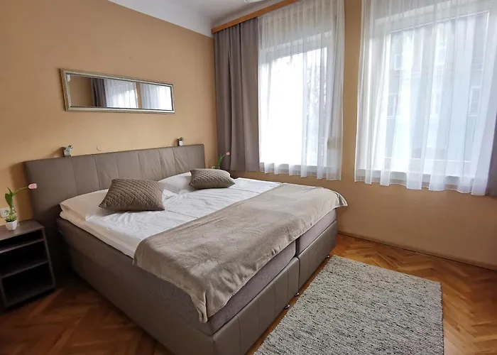 Hotel & Wirtshaus Hoedl-kaplan 3*